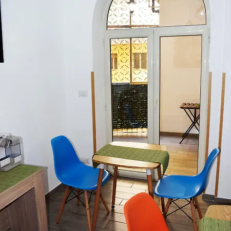 Neapolis Pie Quarto em Acomodações Particulares *