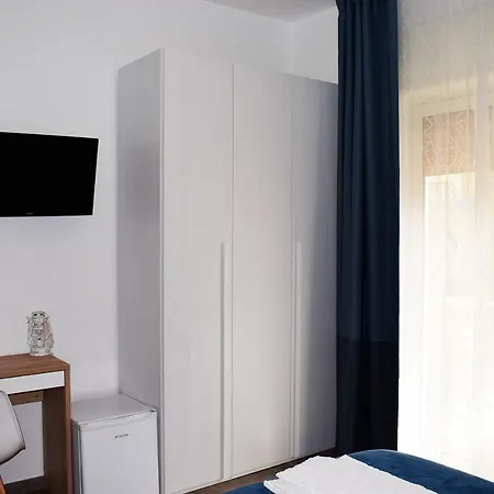 Neapolis Pie Ubytování v soukromí