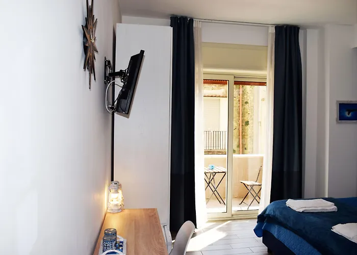 Neapolis Pie * Nápoles