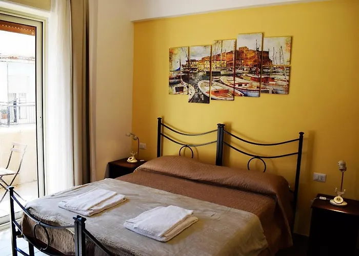 Neapolis Pie * Nápoles