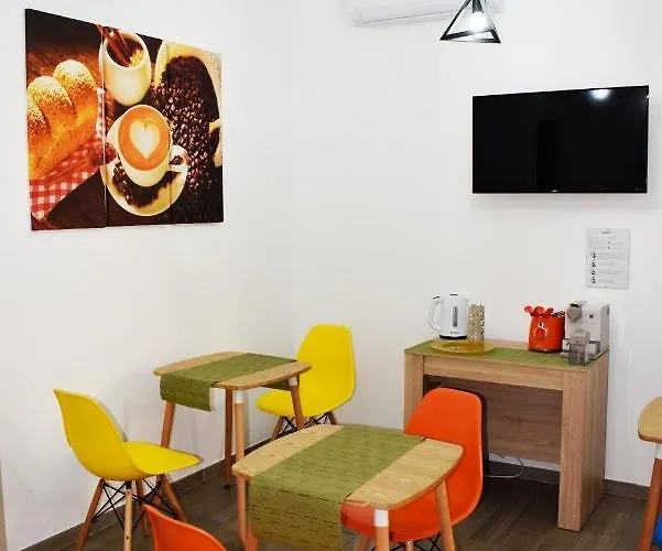 Neapolis Pie Habitación en casa particular *